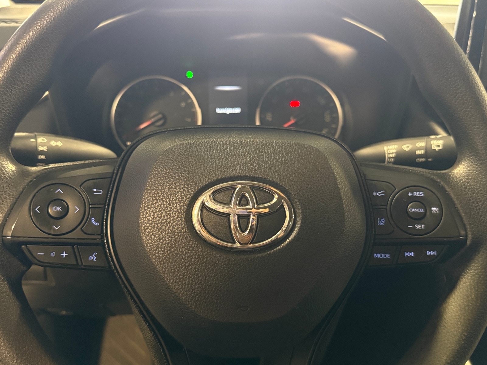 Thumbnail: 2021 Toyota RAV4 - 5