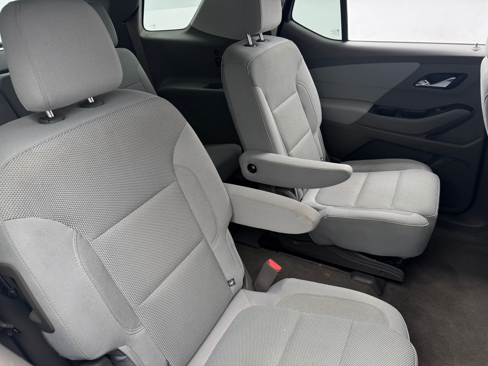 Thumbnail: 2018 Chevrolet Traverse - 6