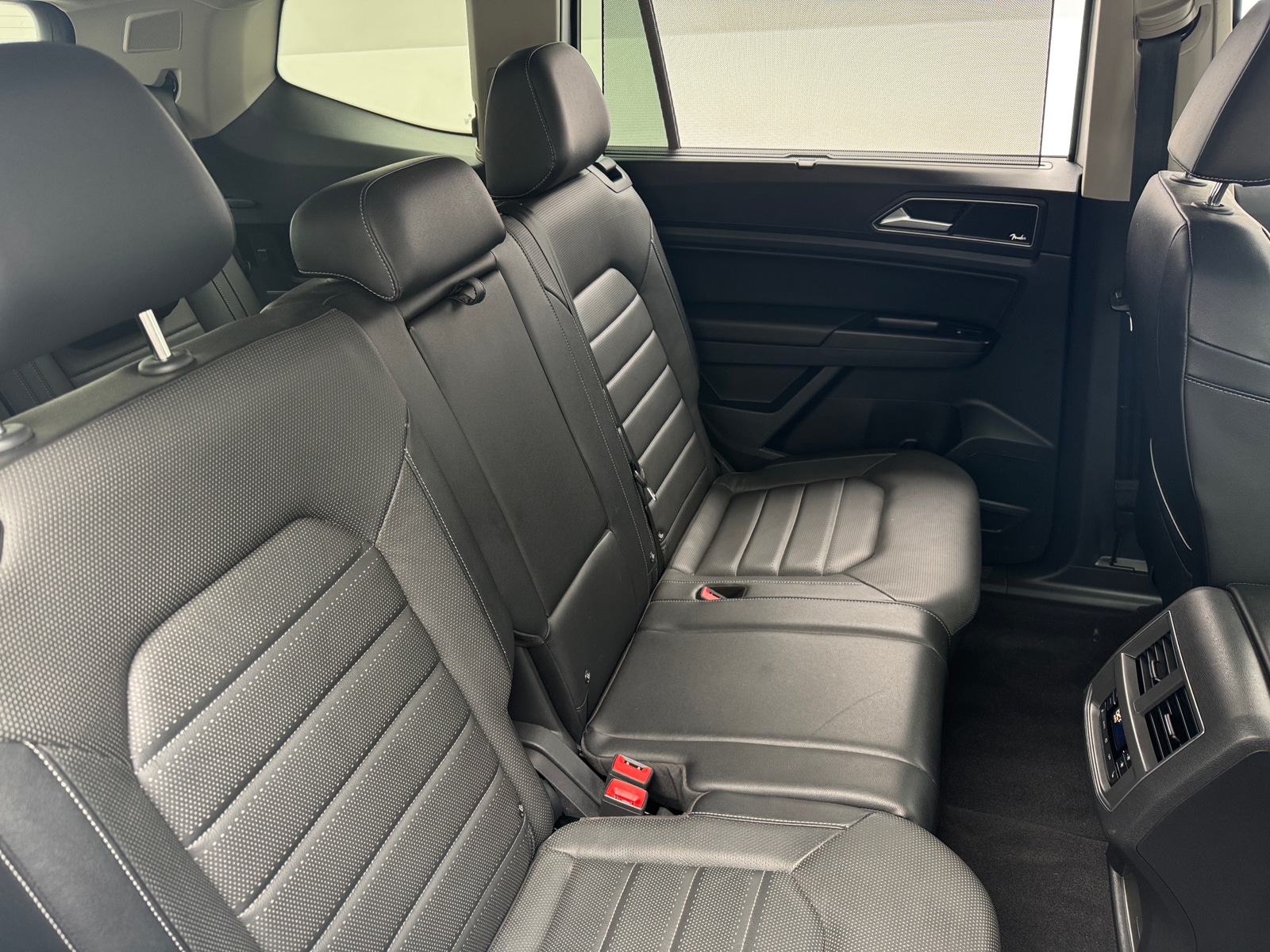 Thumbnail: 2019 Volkswagen Atlas - 6