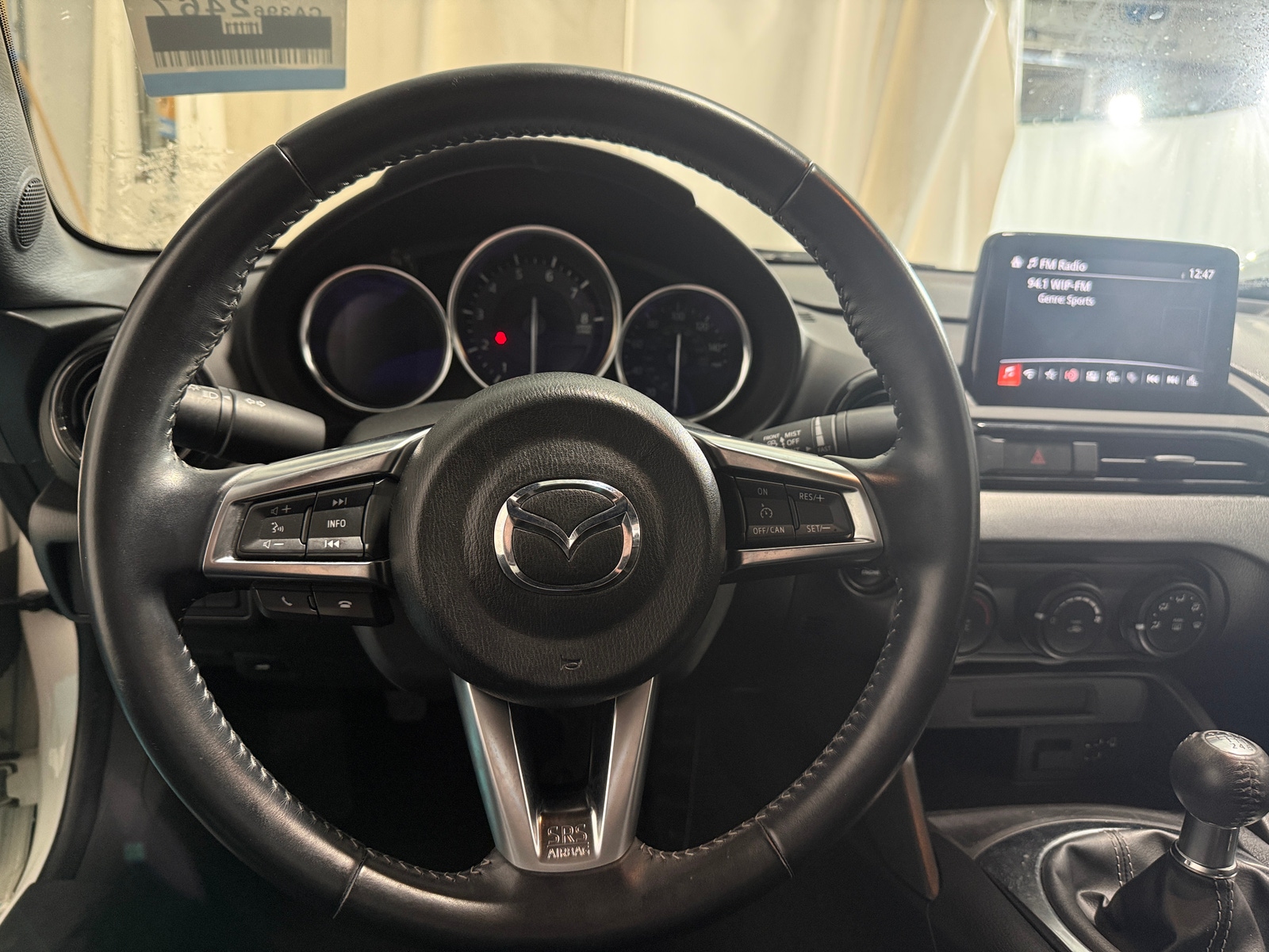 Thumbnail: 2021 Mazda MX-5 Miata - 5