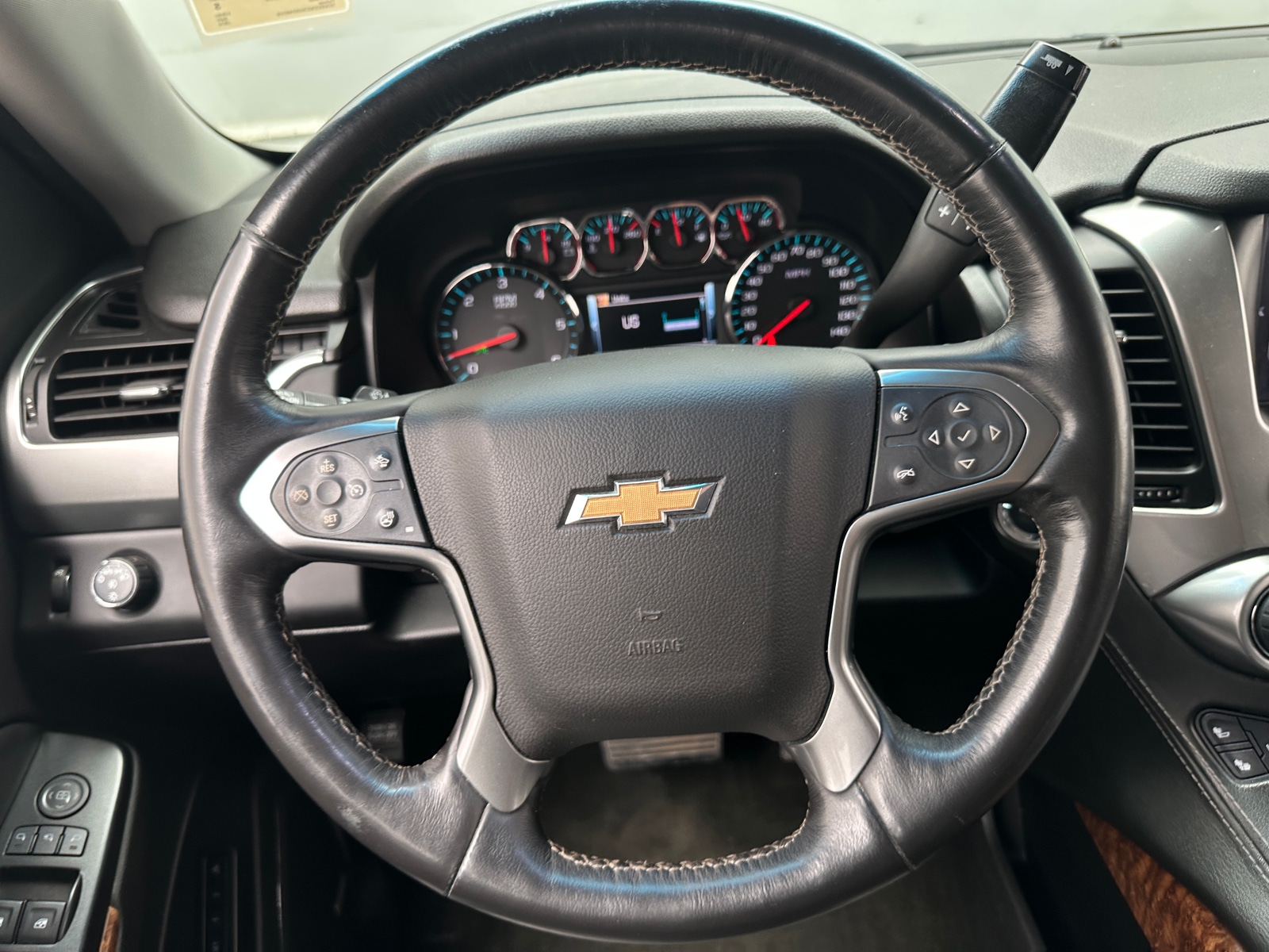 Thumbnail: 2016 Chevrolet Tahoe - 4