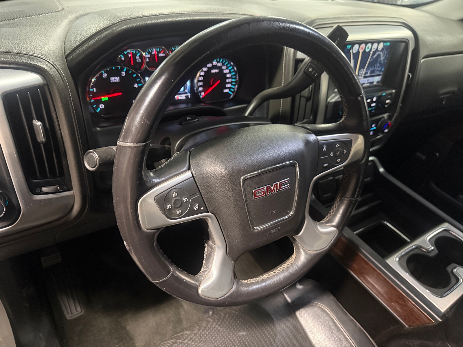 Thumbnail: 2017 GMC Sierra 2500 - 4