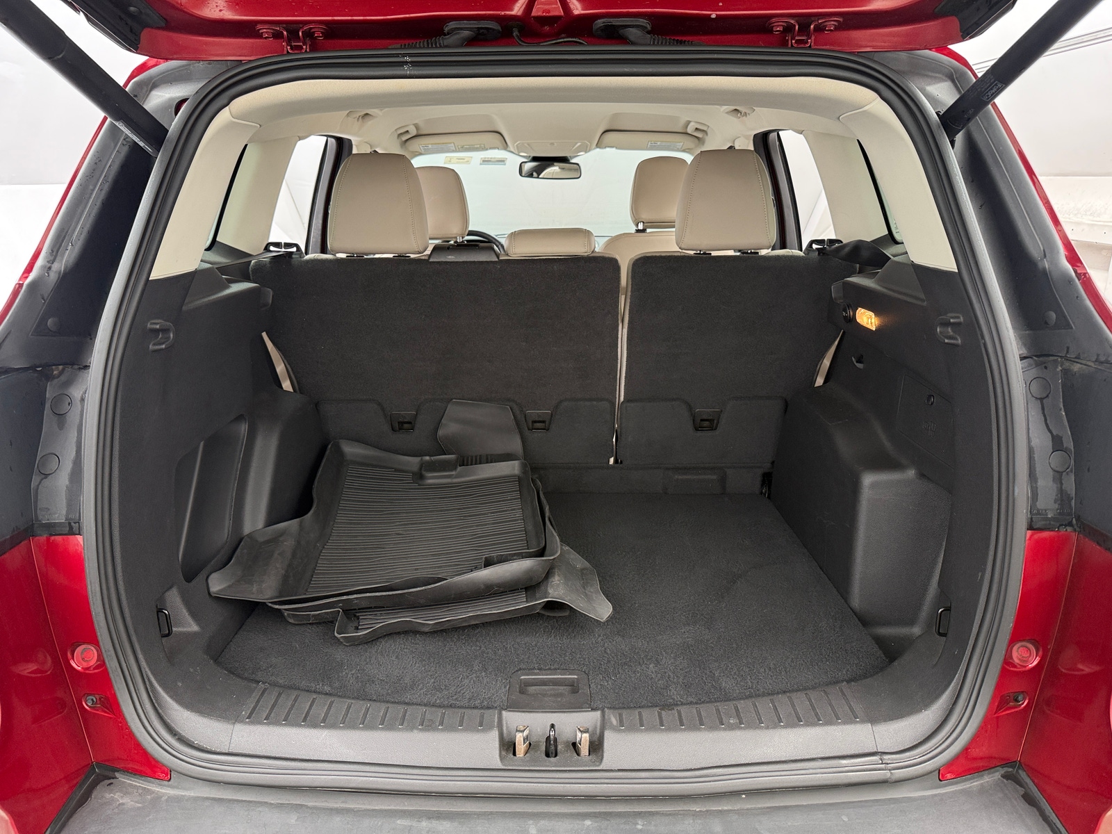 Thumbnail: 2019 Ford Escape - 6