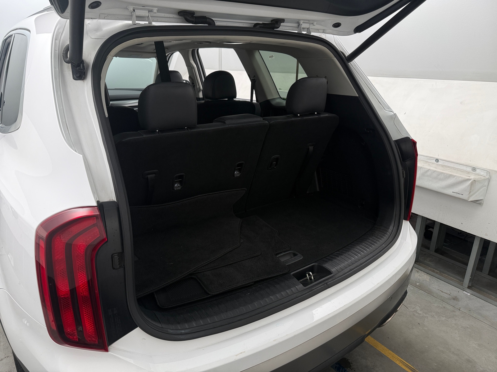 Thumbnail: 2025 Kia Telluride - 6