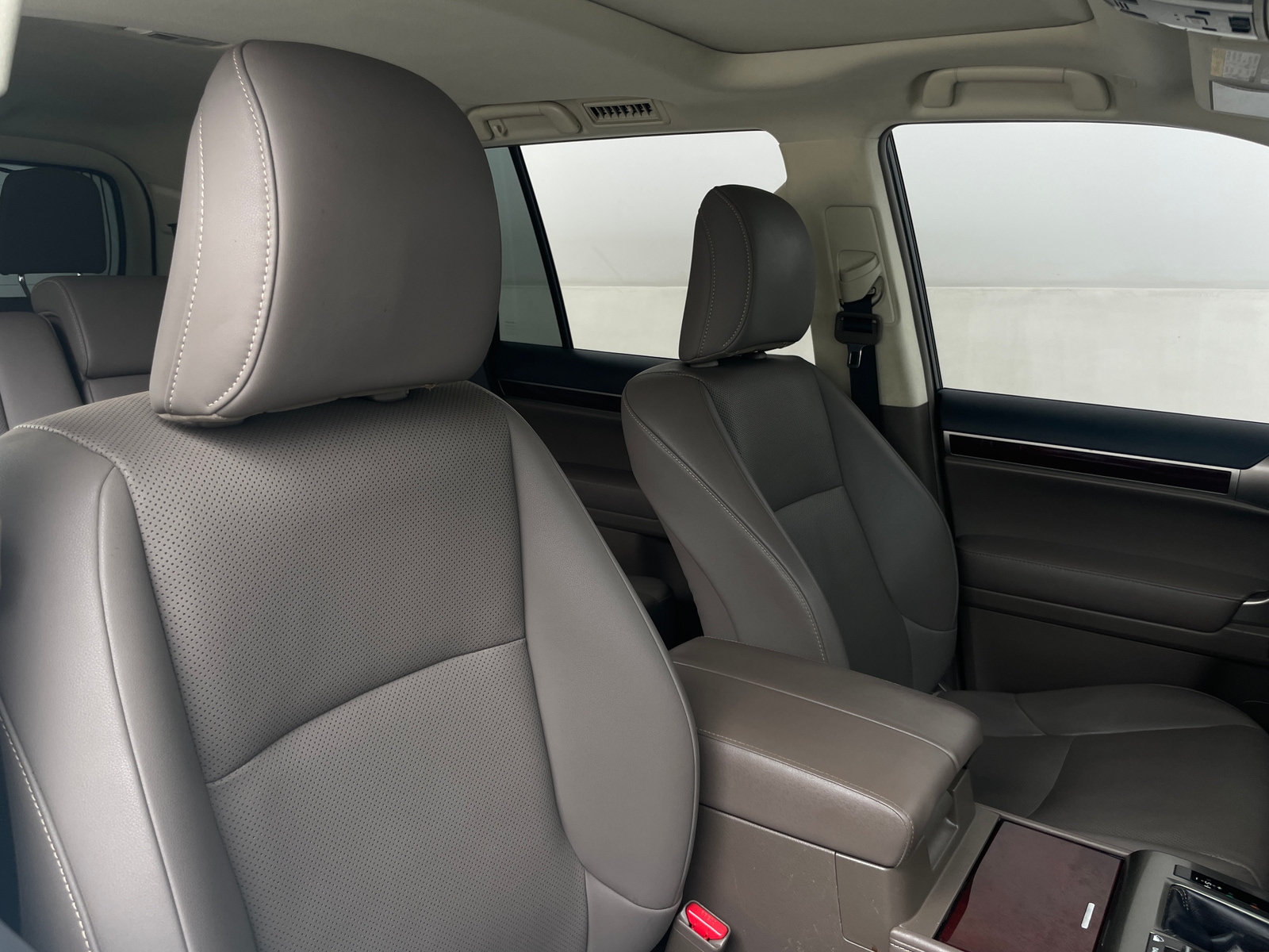 Thumbnail: 2019 Lexus GX - 2