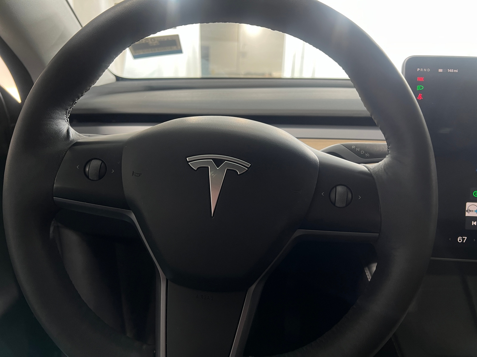 Thumbnail: 2022 Tesla Model Y - 4