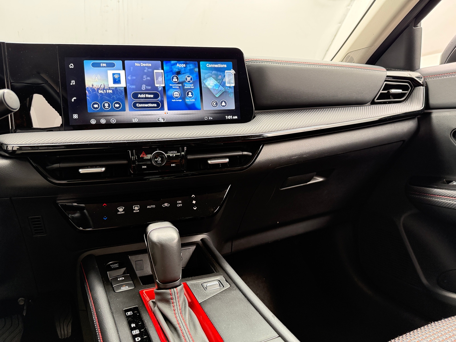 Thumbnail: 2026 Nissan Kicks - 3