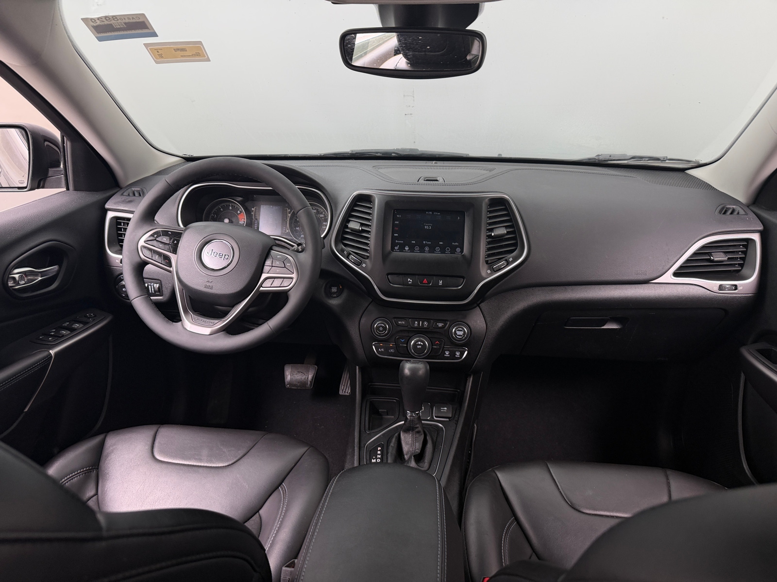 Thumbnail: 2021 Jeep Cherokee - 3