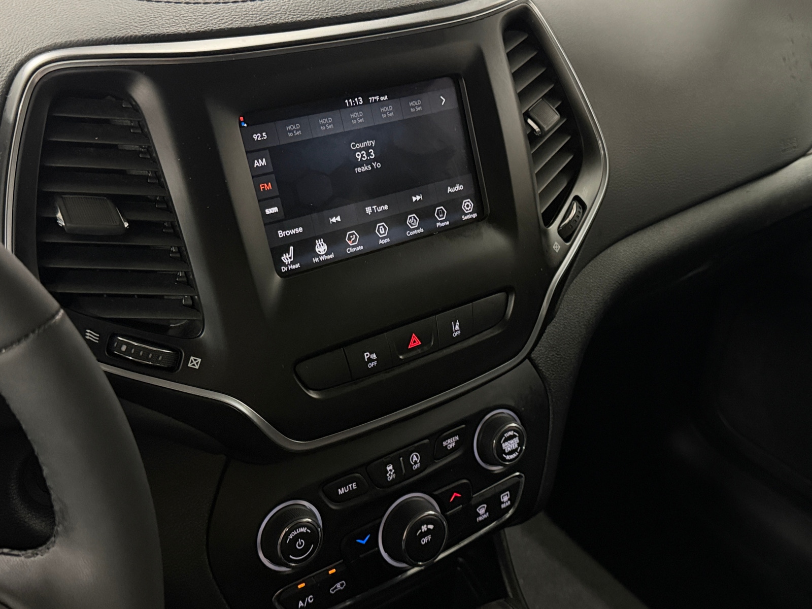 Thumbnail: 2021 Jeep Cherokee - 4