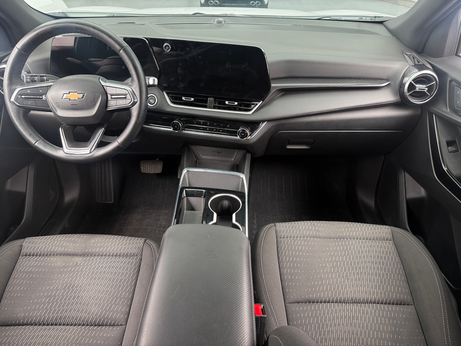 Thumbnail: 2025 Chevrolet Equinox - 3