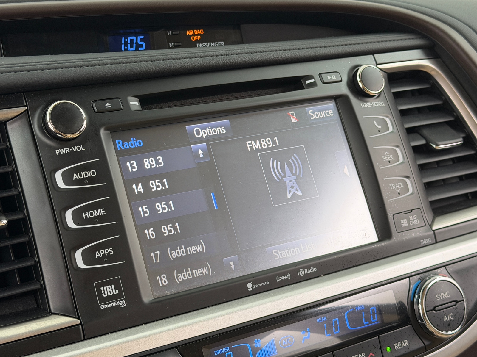 Thumbnail: 2019 Toyota Highlander - 3