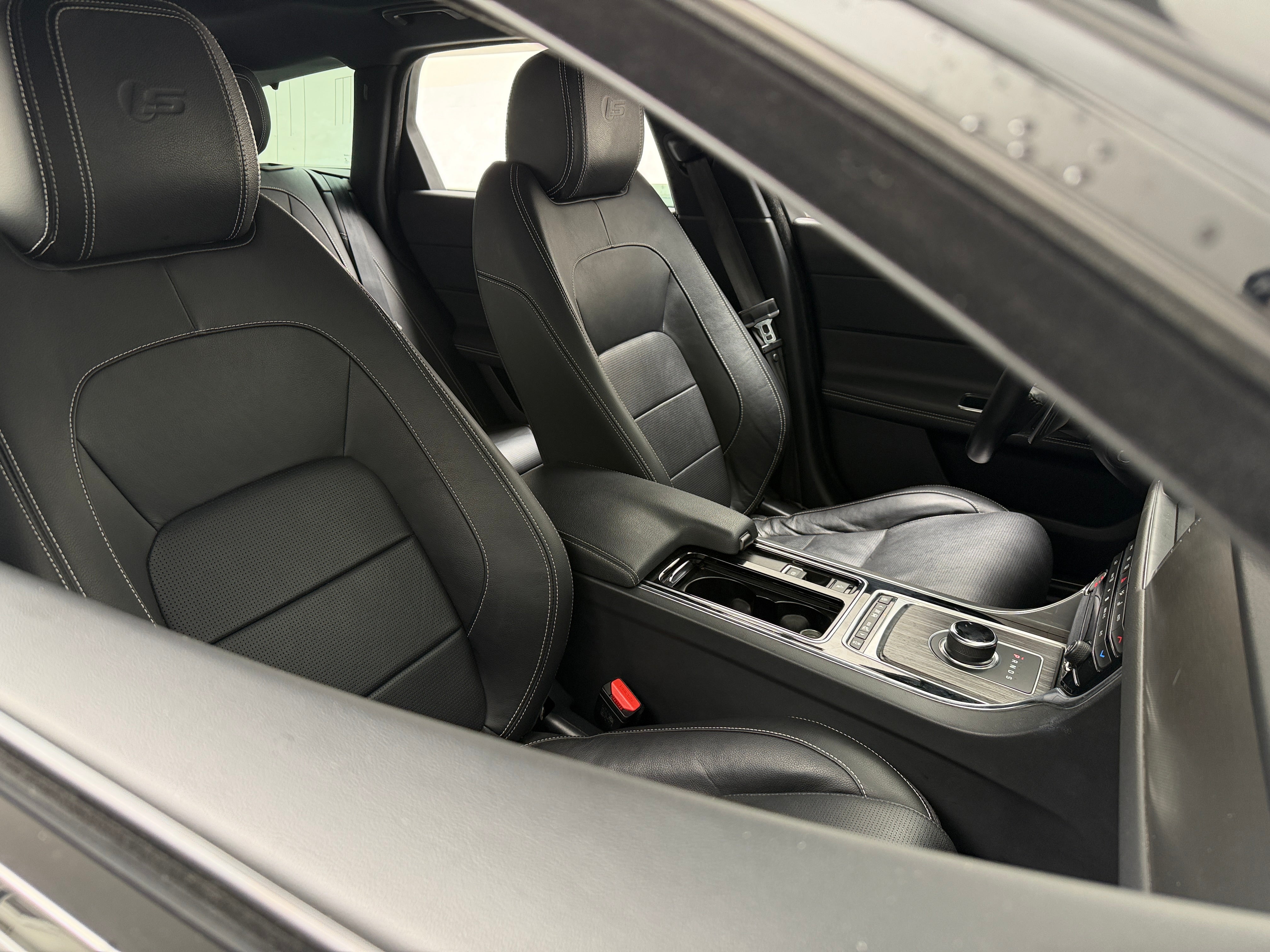 2018 Jaguar XF