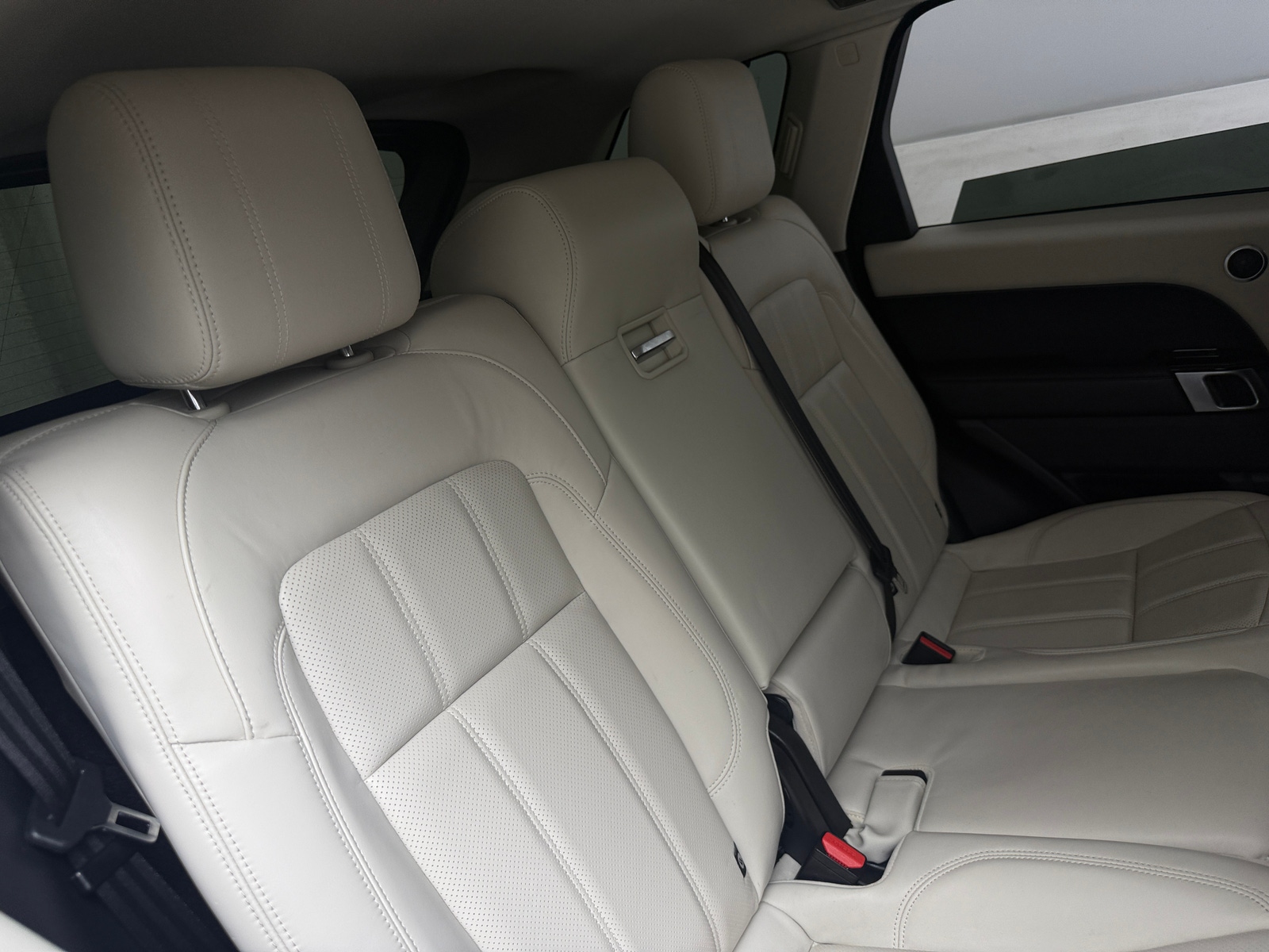 Thumbnail: 2020 Land Rover Range Rover Sport - 5