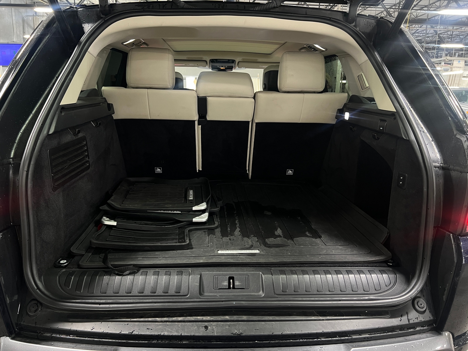 Thumbnail: 2020 Land Rover Range Rover Sport - 6