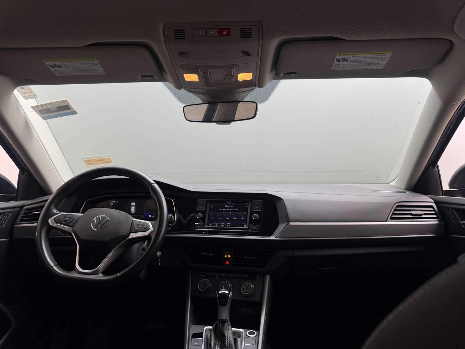 Thumbnail: 2024 Volkswagen Jetta - 3