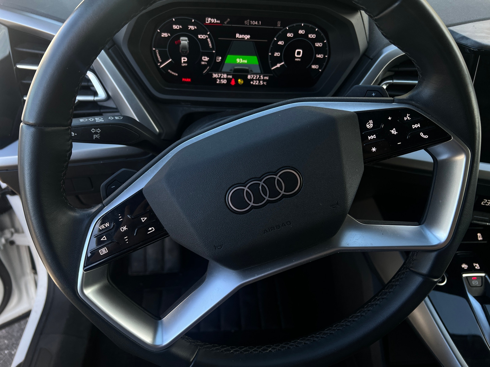 Thumbnail: 2022 Audi Q4 e-tron - 5