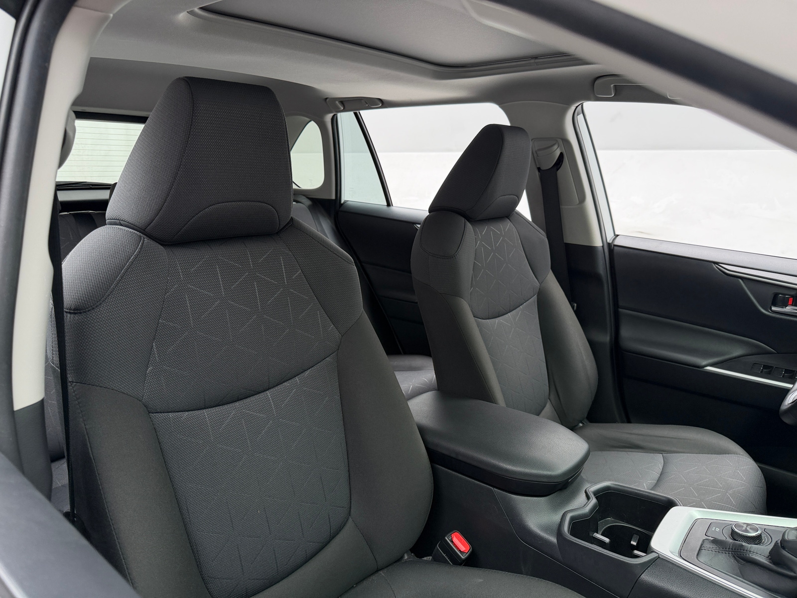 Thumbnail: 2024 Toyota RAV4 - 2