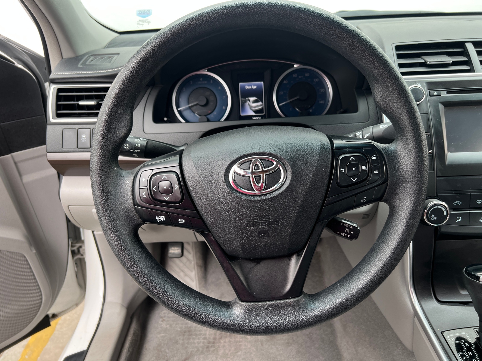 Thumbnail: 2017 Toyota Camry - 5