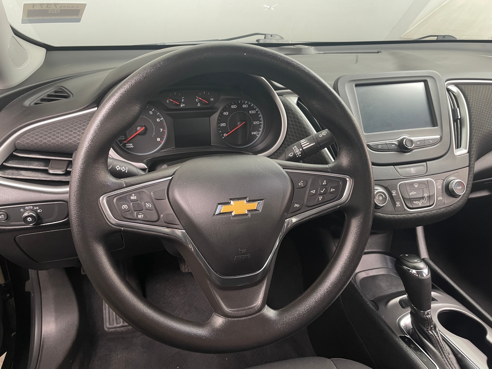 Thumbnail: 2018 Chevrolet Malibu - 5