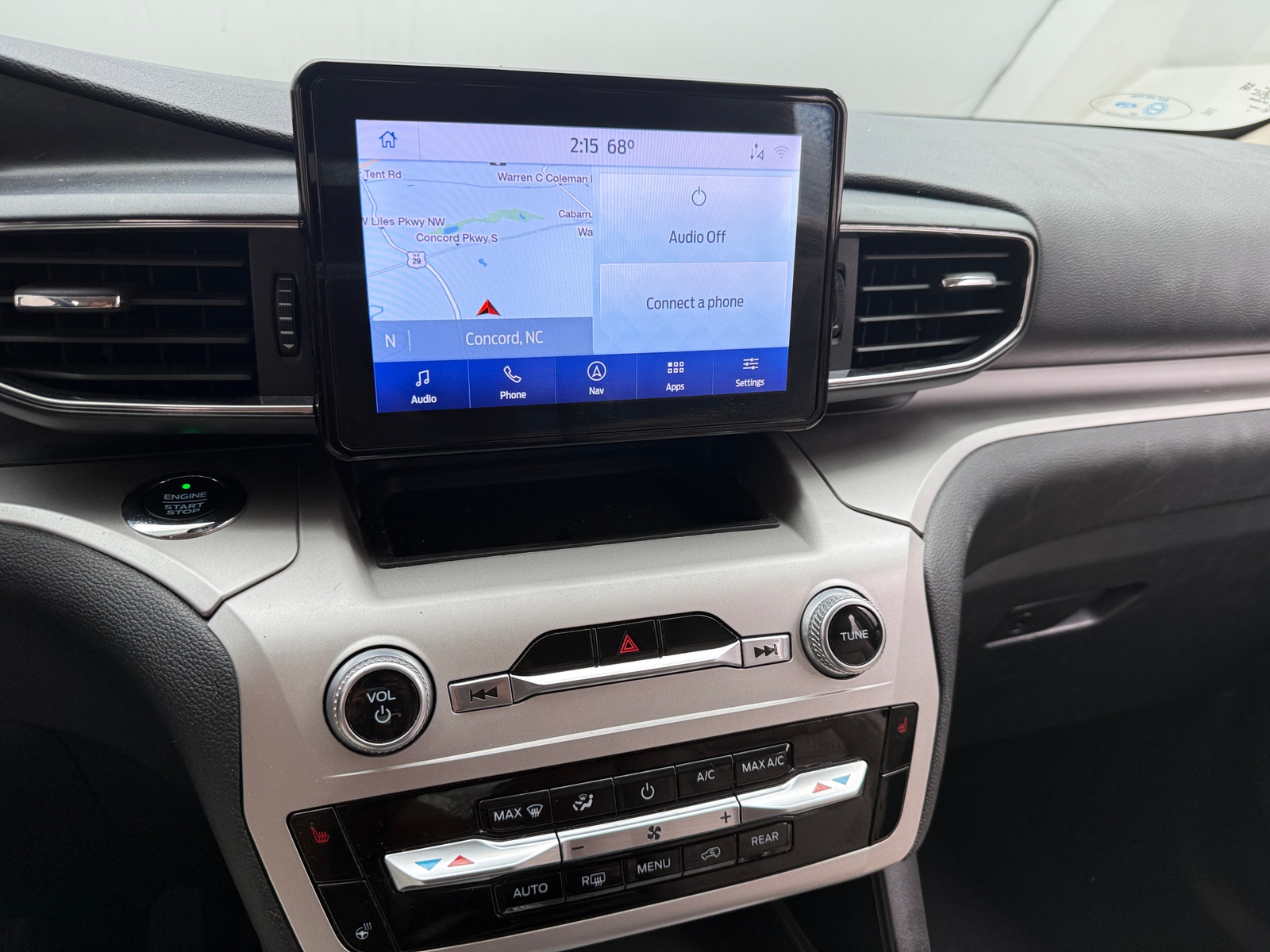 Thumbnail: 2020 Ford Explorer - 3