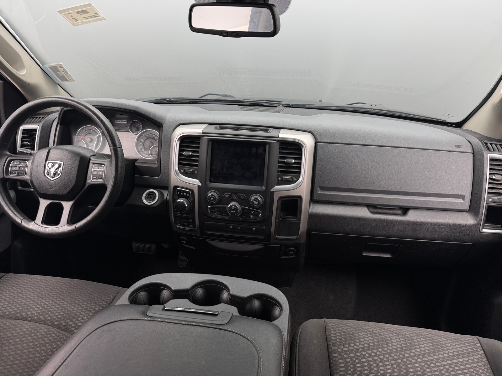 Thumbnail: 2020 RAM 1500 Classic - 3