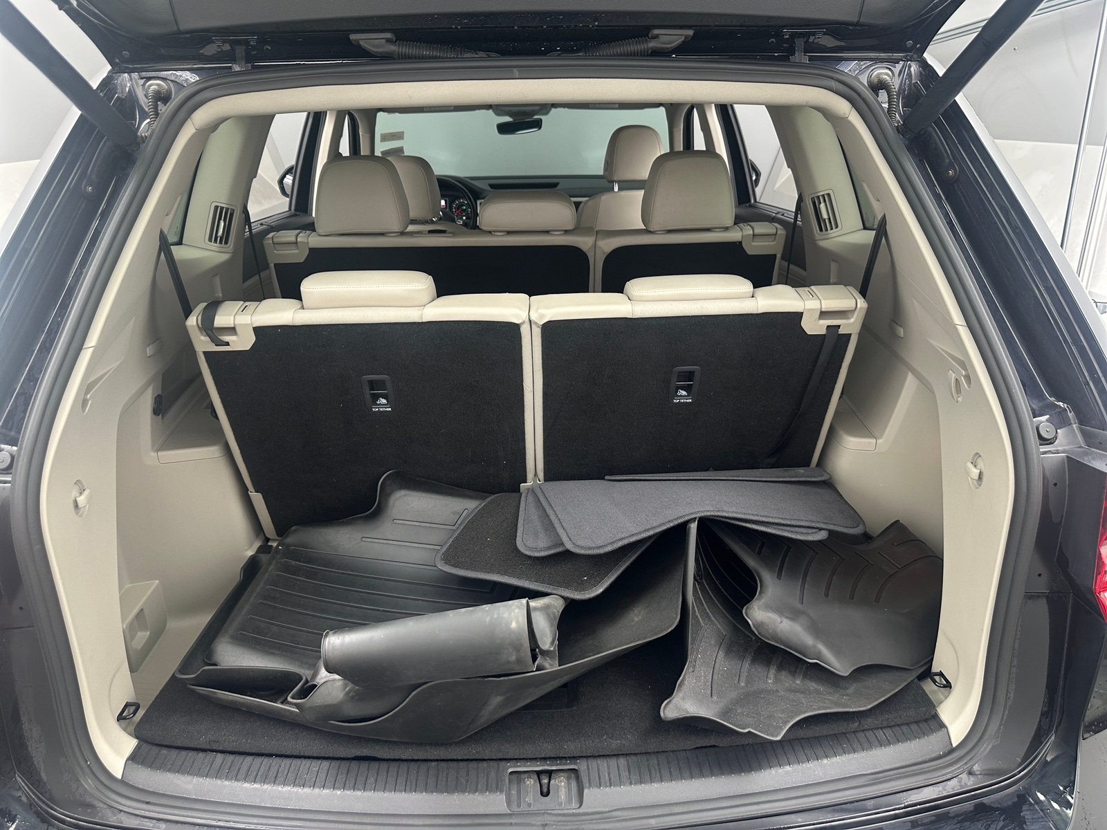 Thumbnail: 2018 Volkswagen Atlas - 7