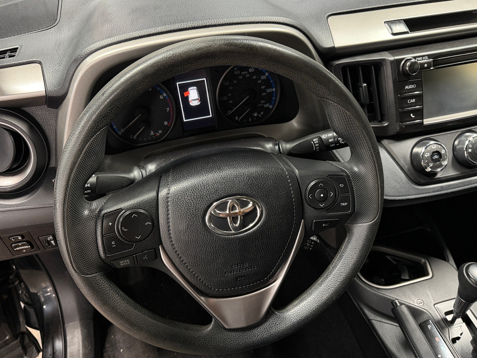 Thumbnail: 2018 Toyota RAV4 - 5