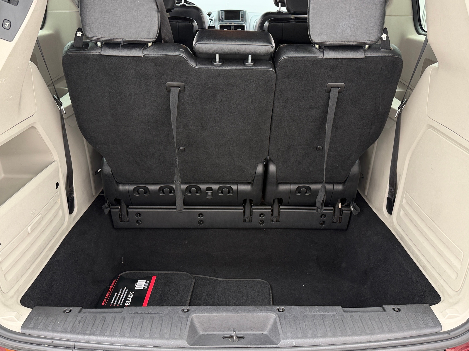 Thumbnail: 2020 Dodge Grand Caravan - 6