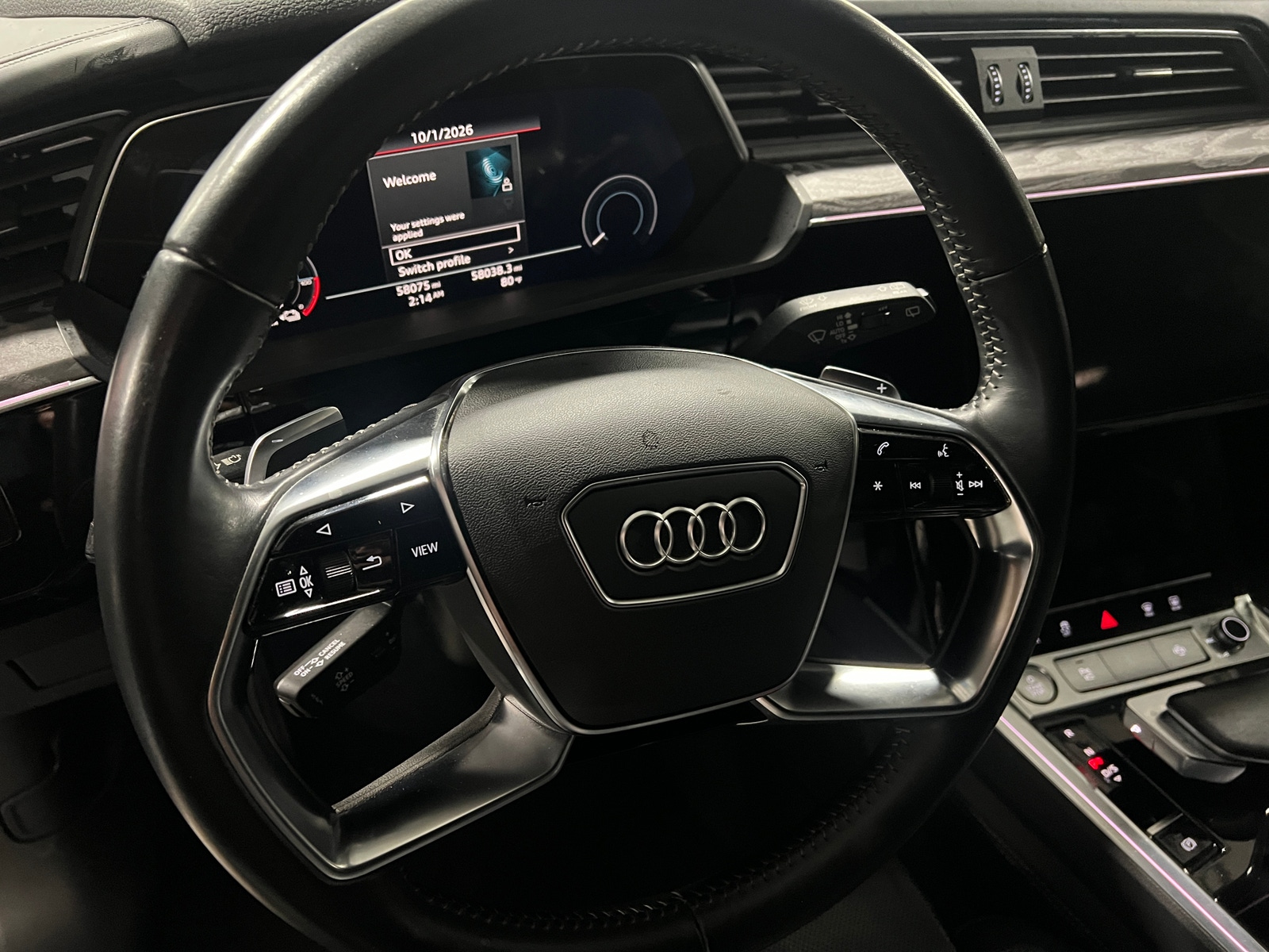 Thumbnail: 2019 Audi e-tron - 5