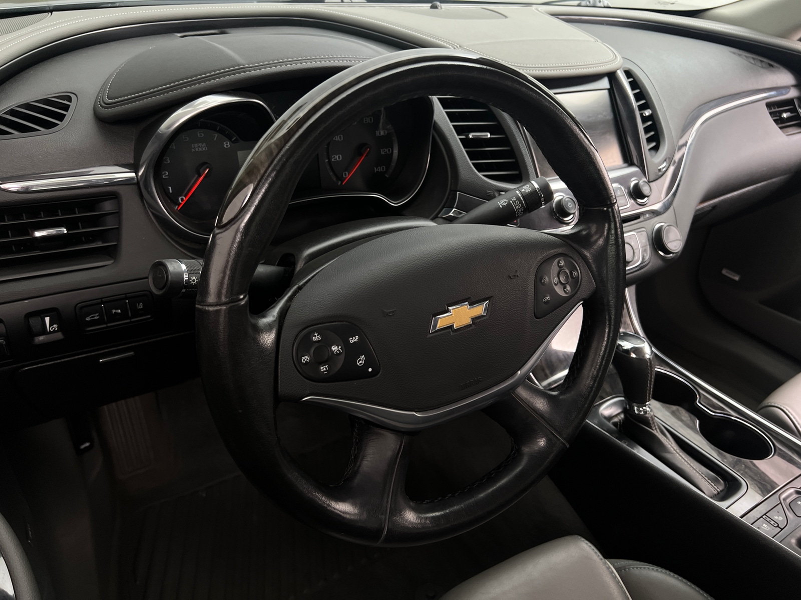 Thumbnail: 2014 Chevrolet Impala - 4