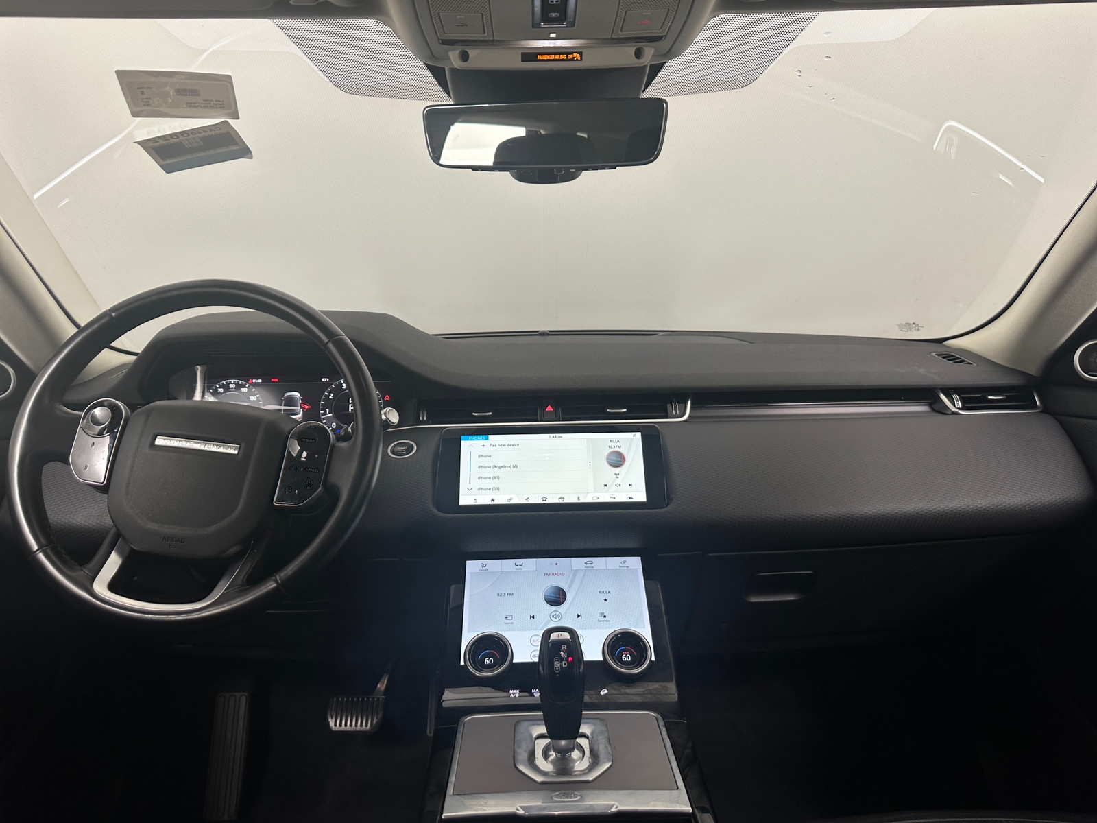 Thumbnail: 2020 Land Rover Range Rover Evoque - 3
