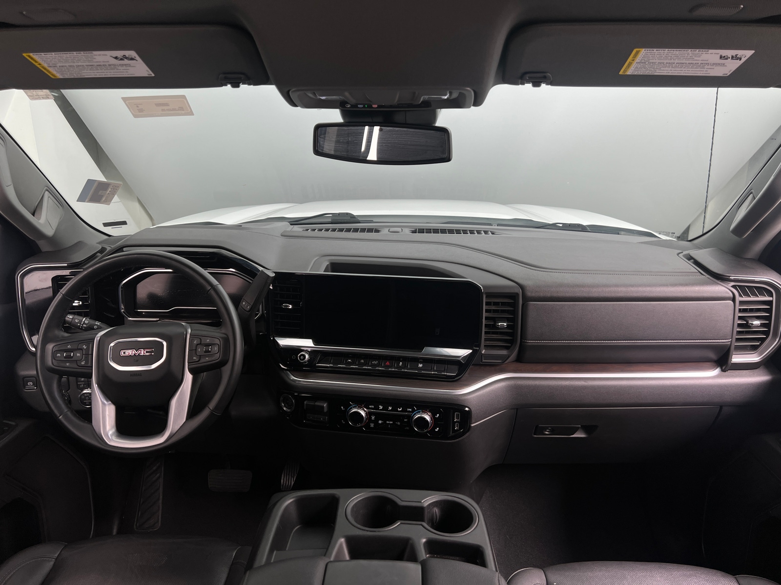 Thumbnail: 2025 GMC Sierra 1500 - 2