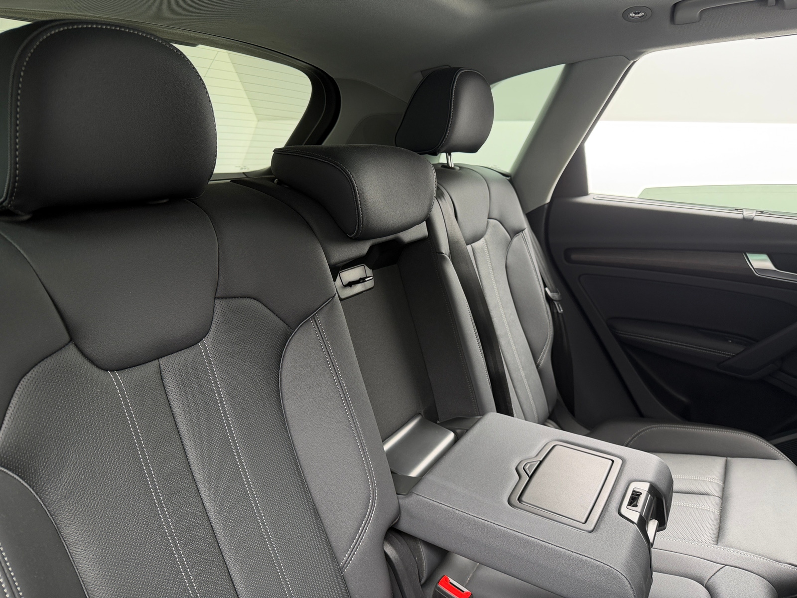Thumbnail: 2023 Audi Q5 - 6