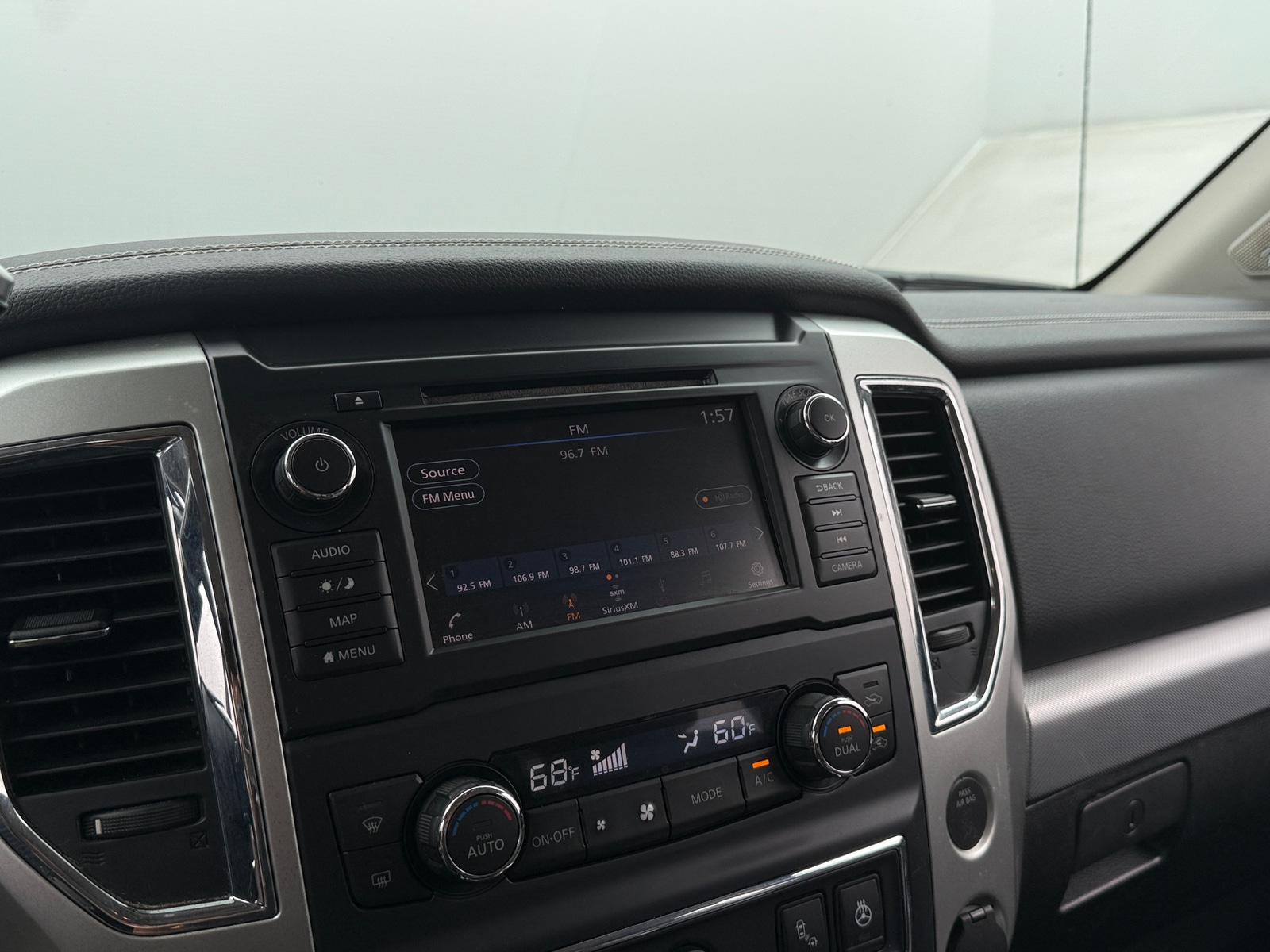 Thumbnail: 2019 Nissan Titan - 3