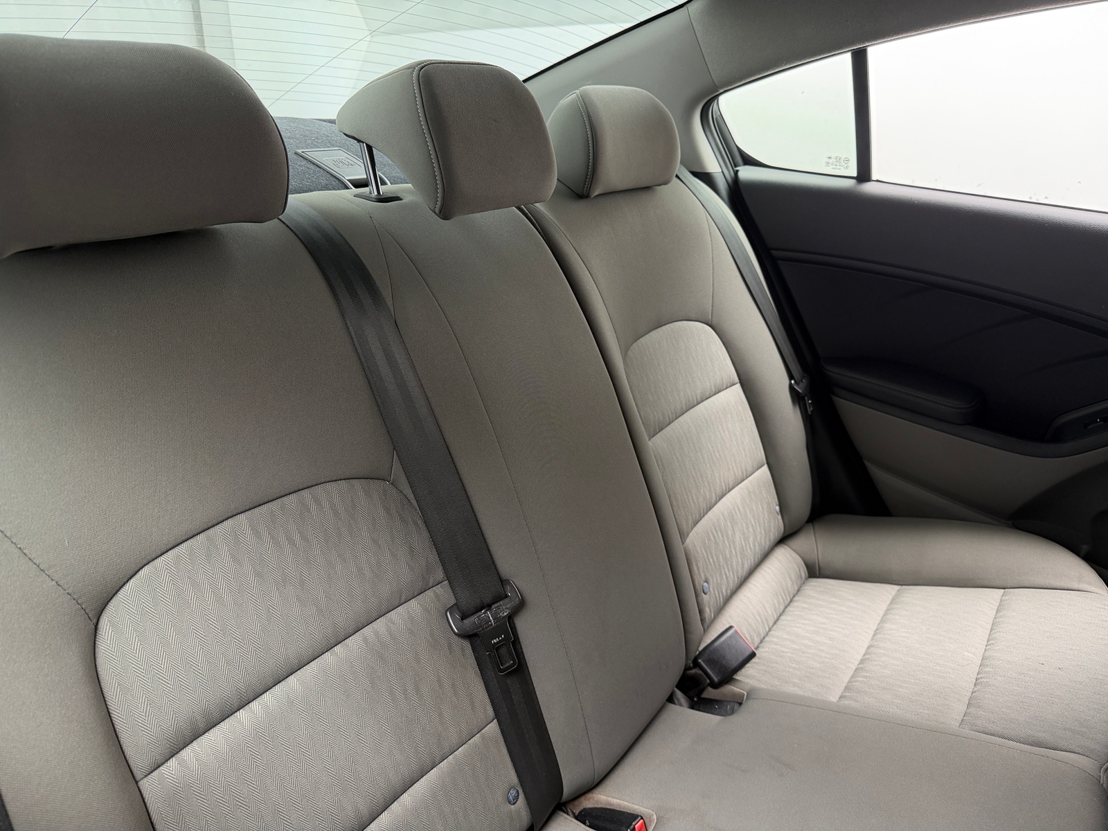 Thumbnail: 2016 Kia Forte - 6