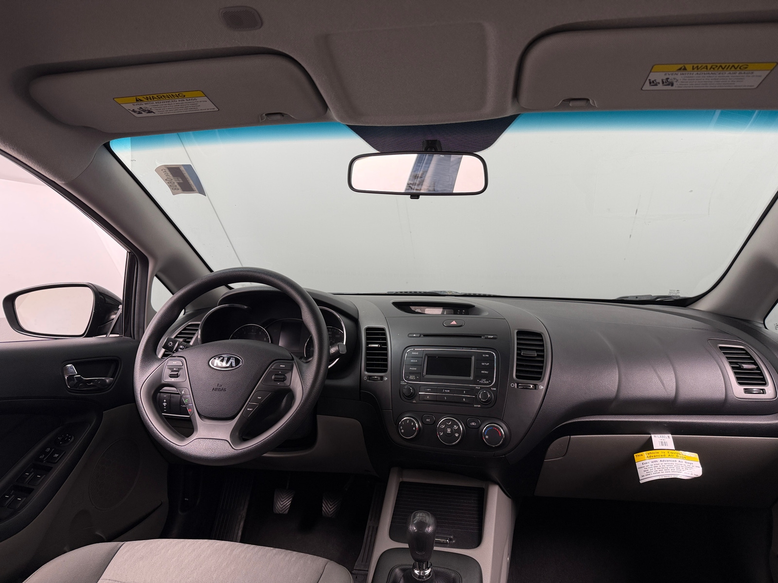 Thumbnail: 2016 Kia Forte - 3