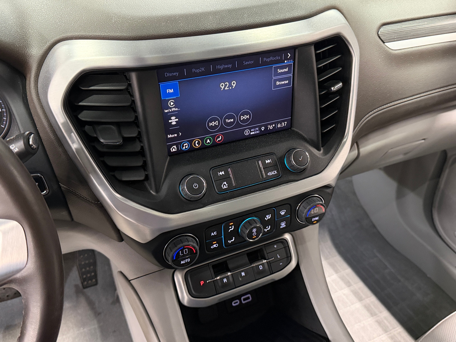 Thumbnail: 2023 GMC Acadia - 3