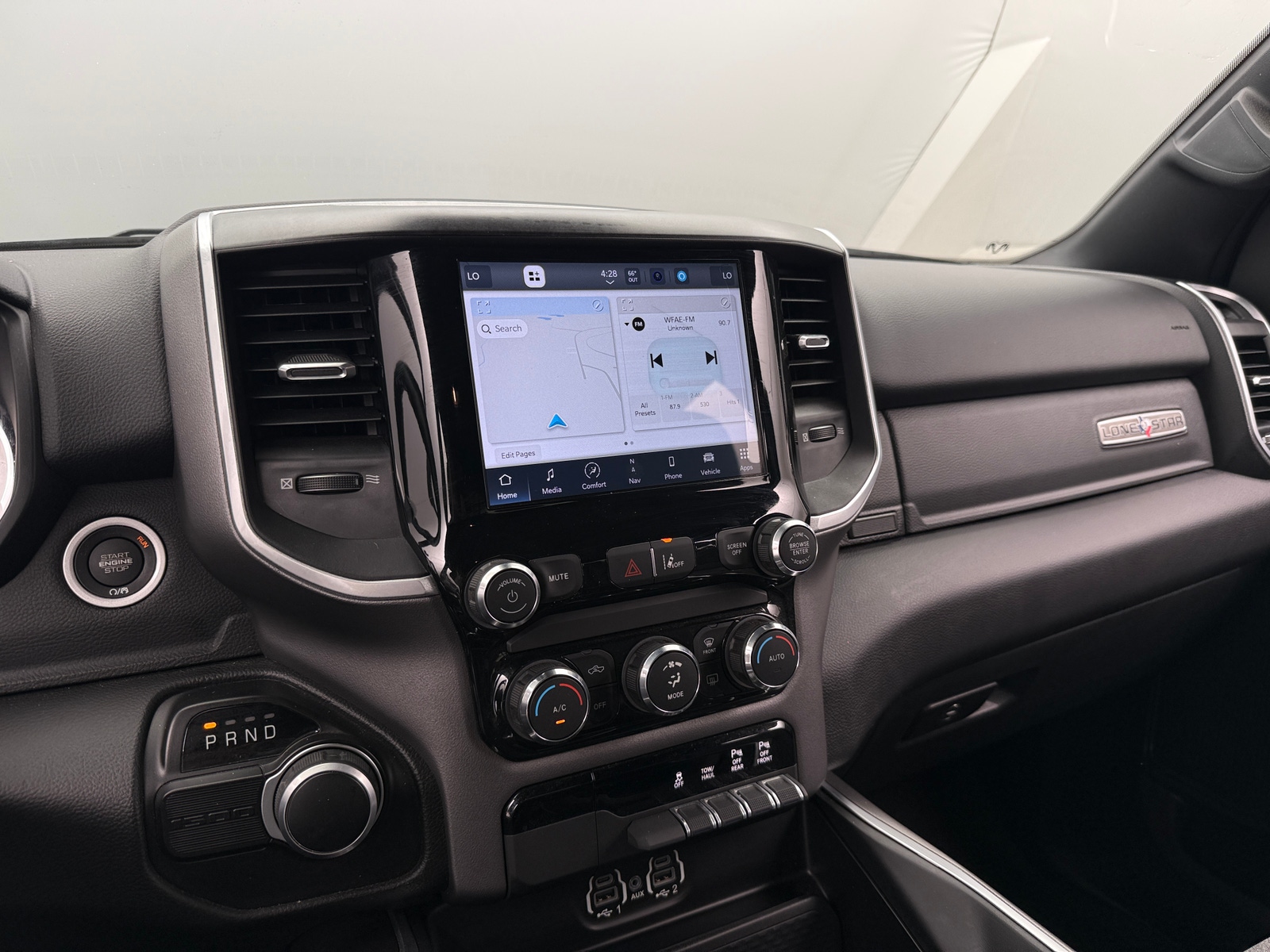 Thumbnail: 2022 RAM 1500 - 4