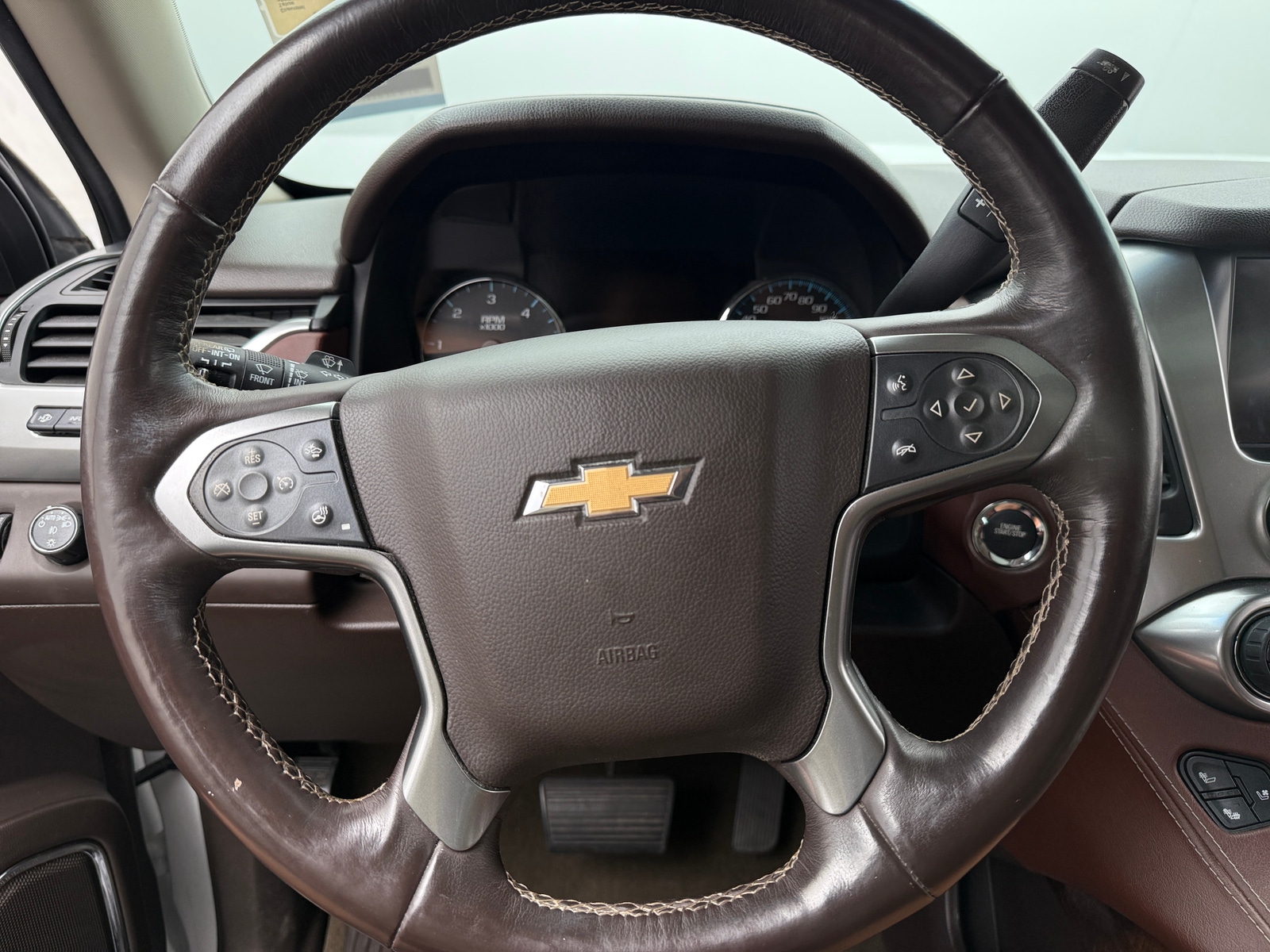 Thumbnail: 2017 Chevrolet Tahoe - 4