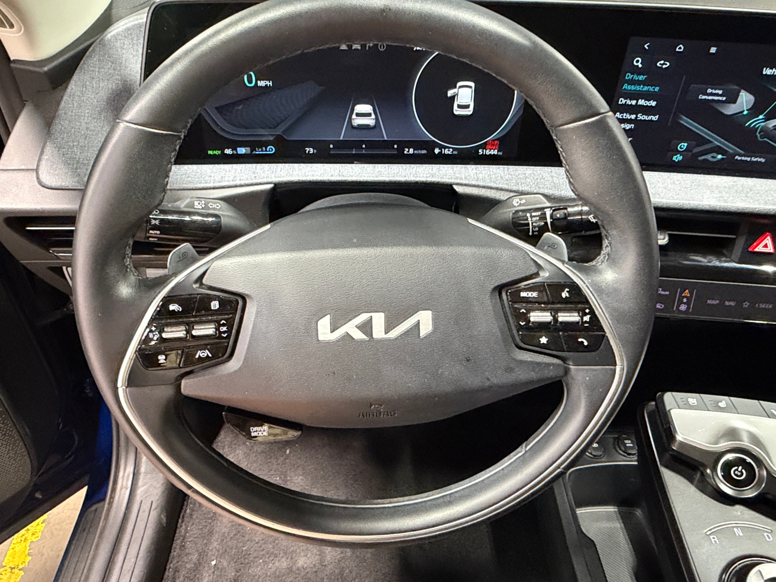 Thumbnail: 2022 Kia EV6 - 4