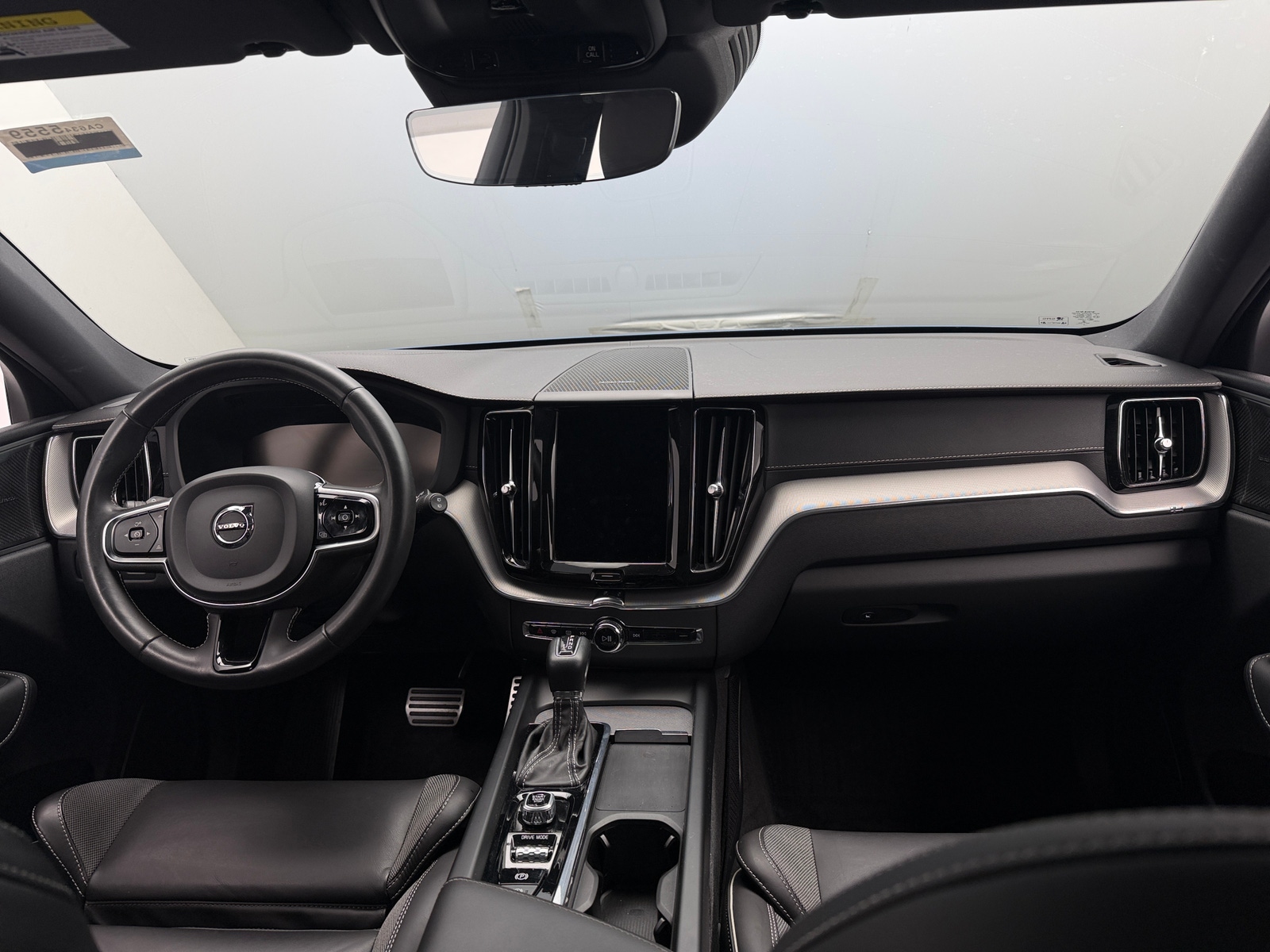 Thumbnail: 2021 Volvo XC60 - 2
