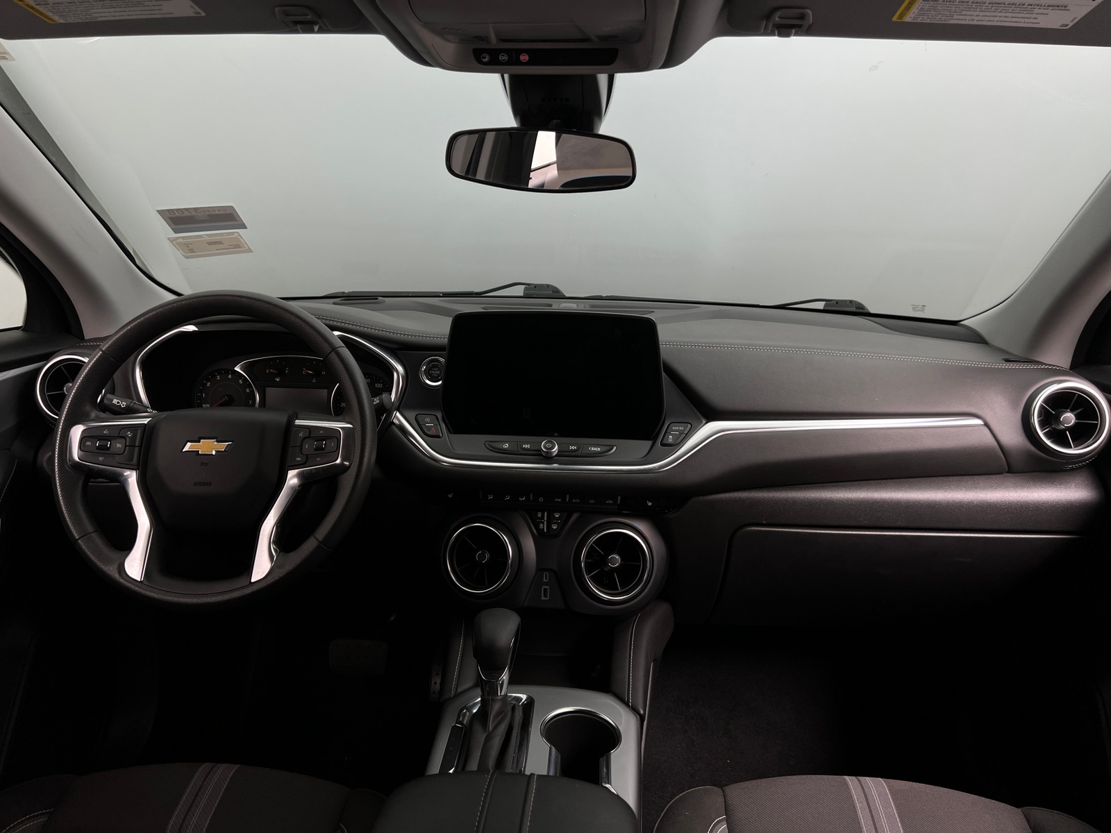 Thumbnail: 2025 Chevrolet Blazer - 3