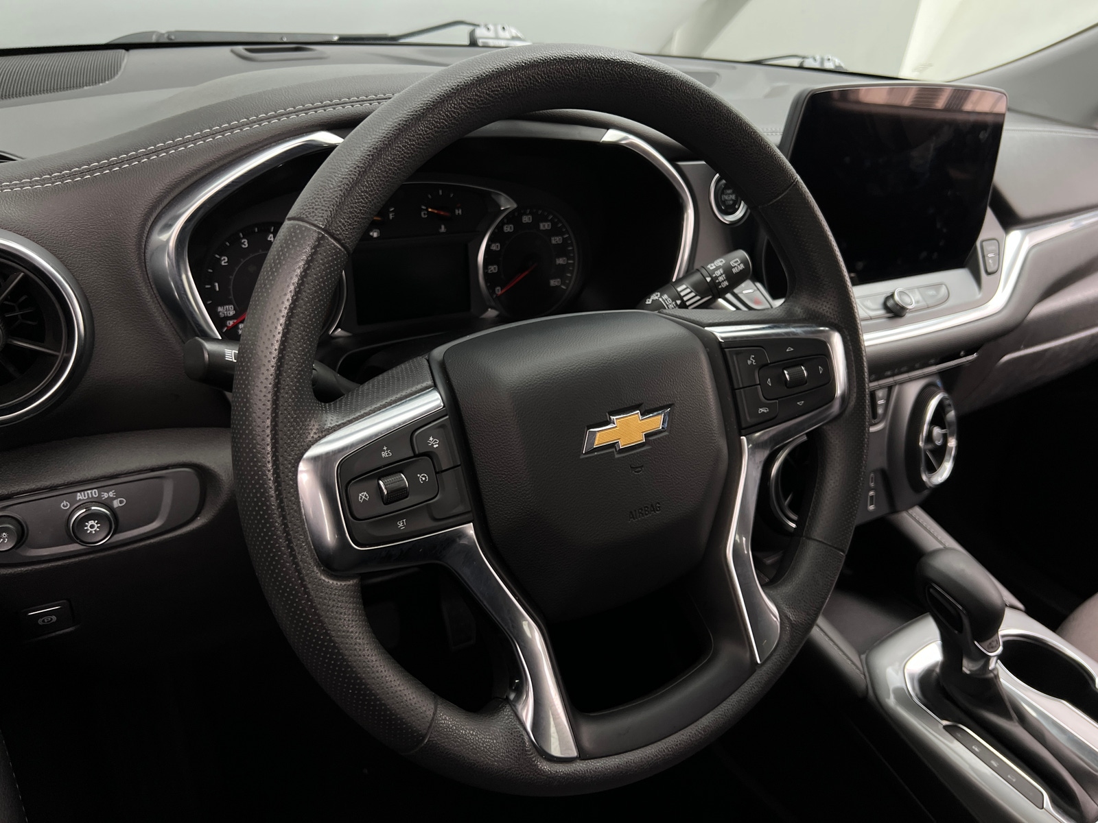 Thumbnail: 2025 Chevrolet Blazer - 5