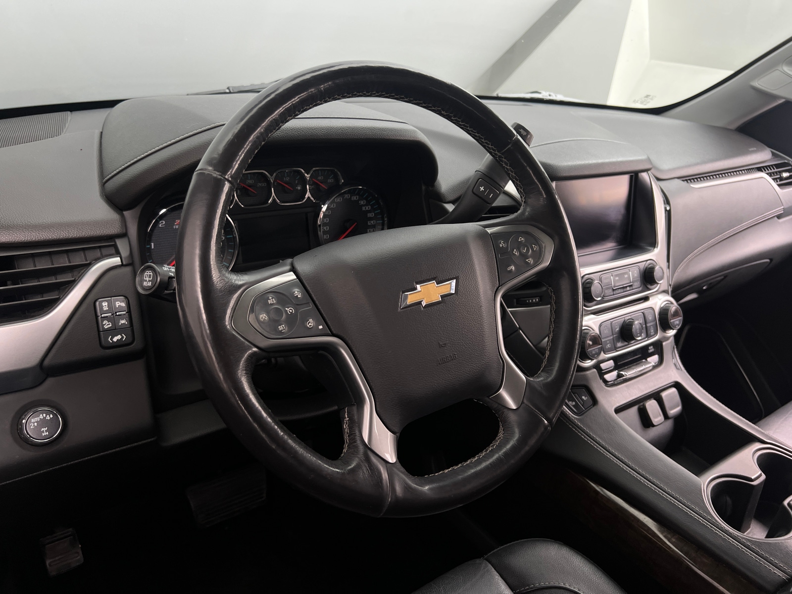 Thumbnail: 2018 Chevrolet Tahoe - 4