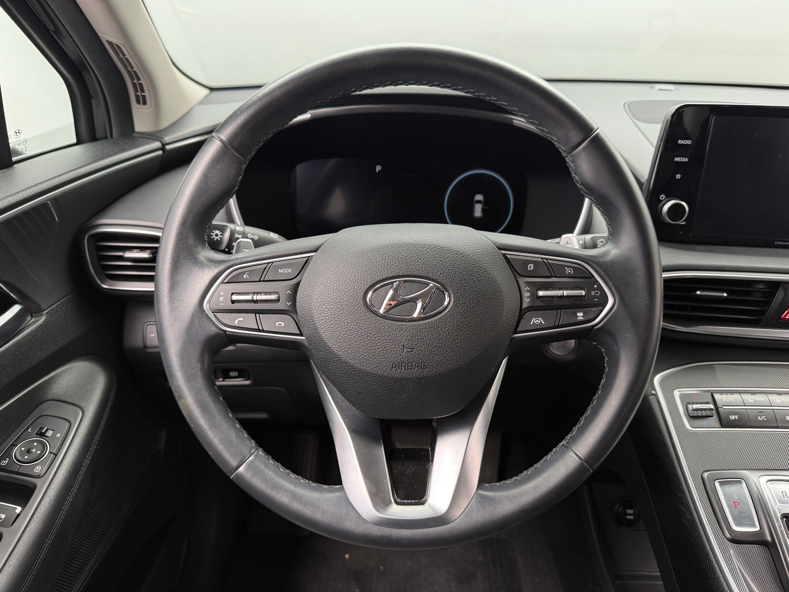 Thumbnail: 2022 Hyundai Santa Fe - 5
