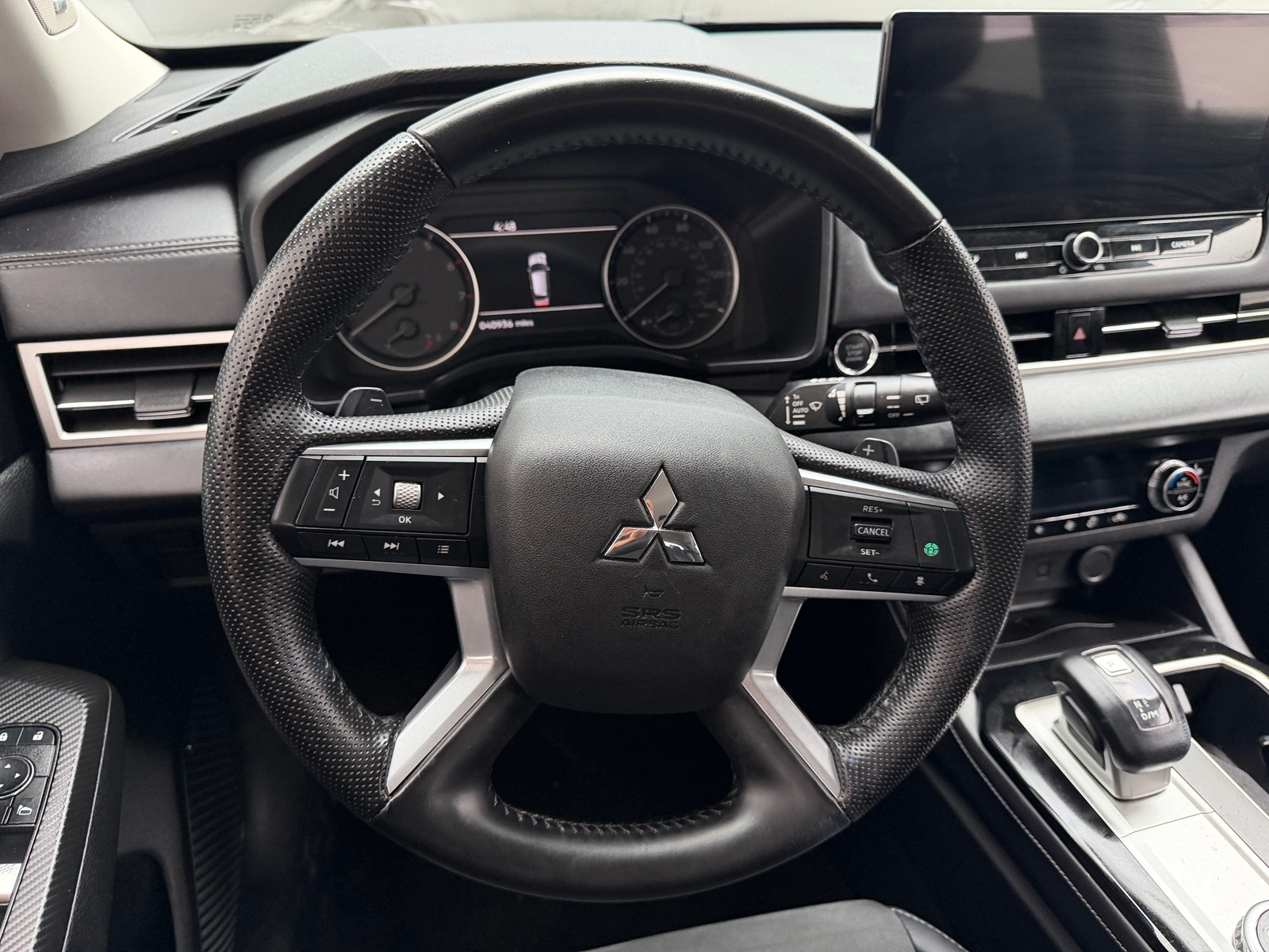 Thumbnail: 2025 Mitsubishi Outlander - 5