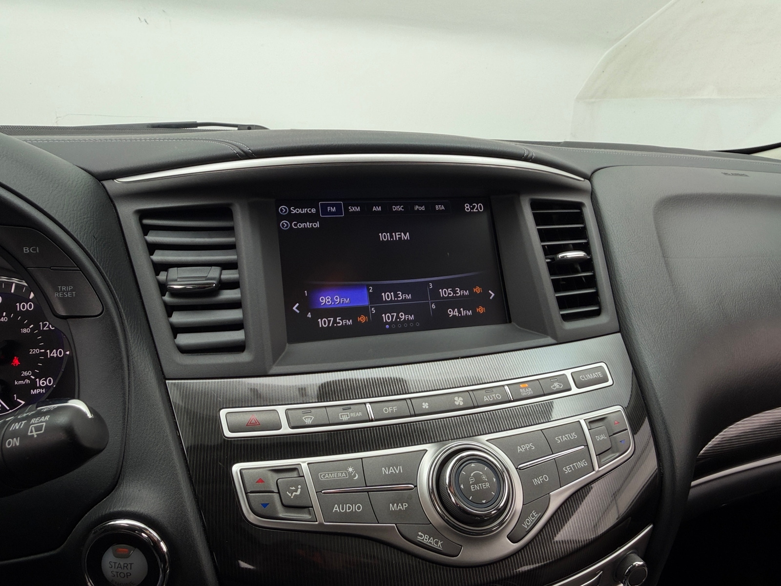 Thumbnail: 2017 INFINITI QX60 - 3