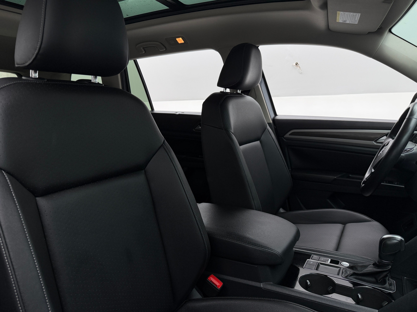 Thumbnail: 2019 Volkswagen Atlas - 2