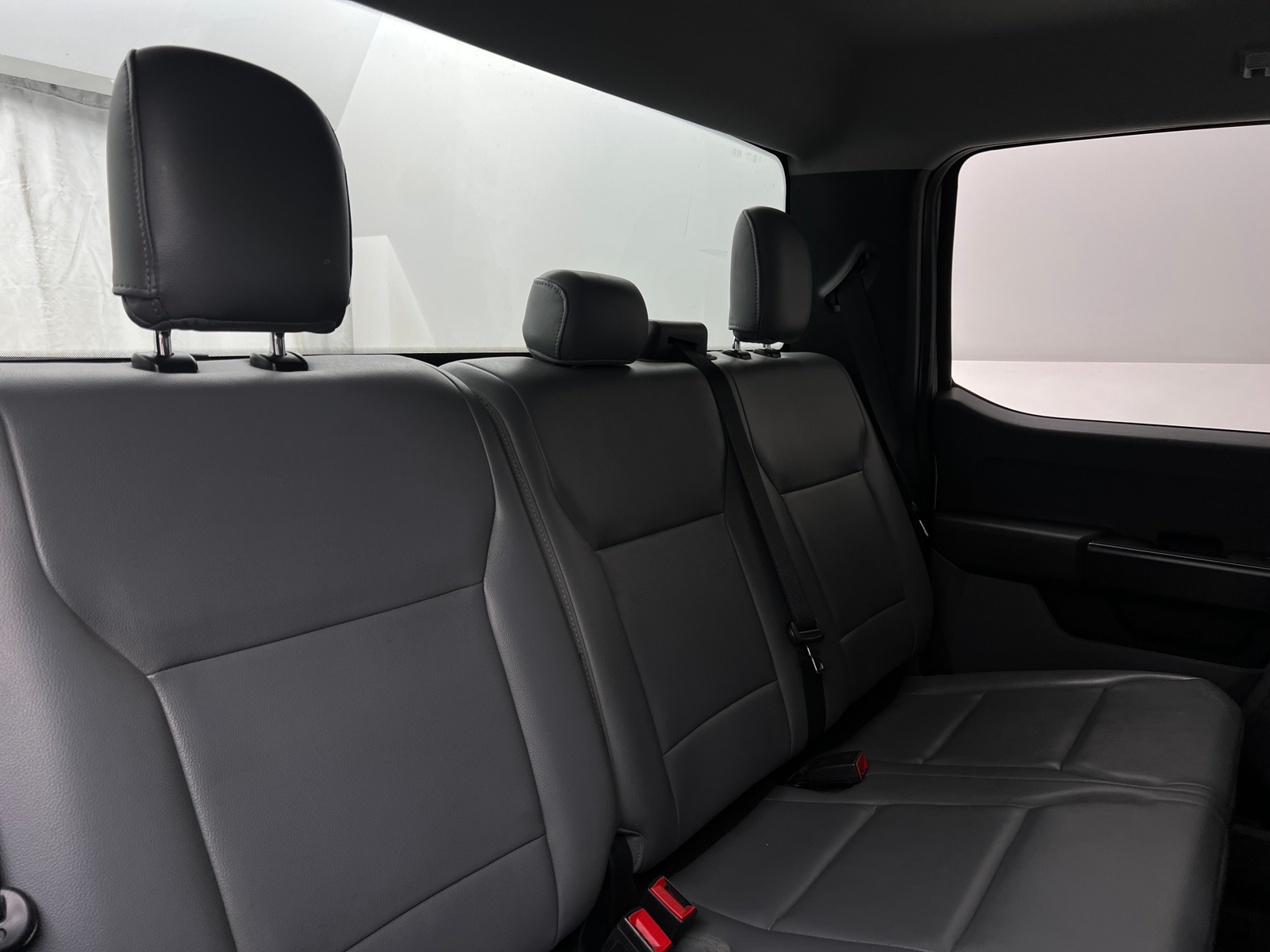 Thumbnail: 2021 Ford Econoline - 6