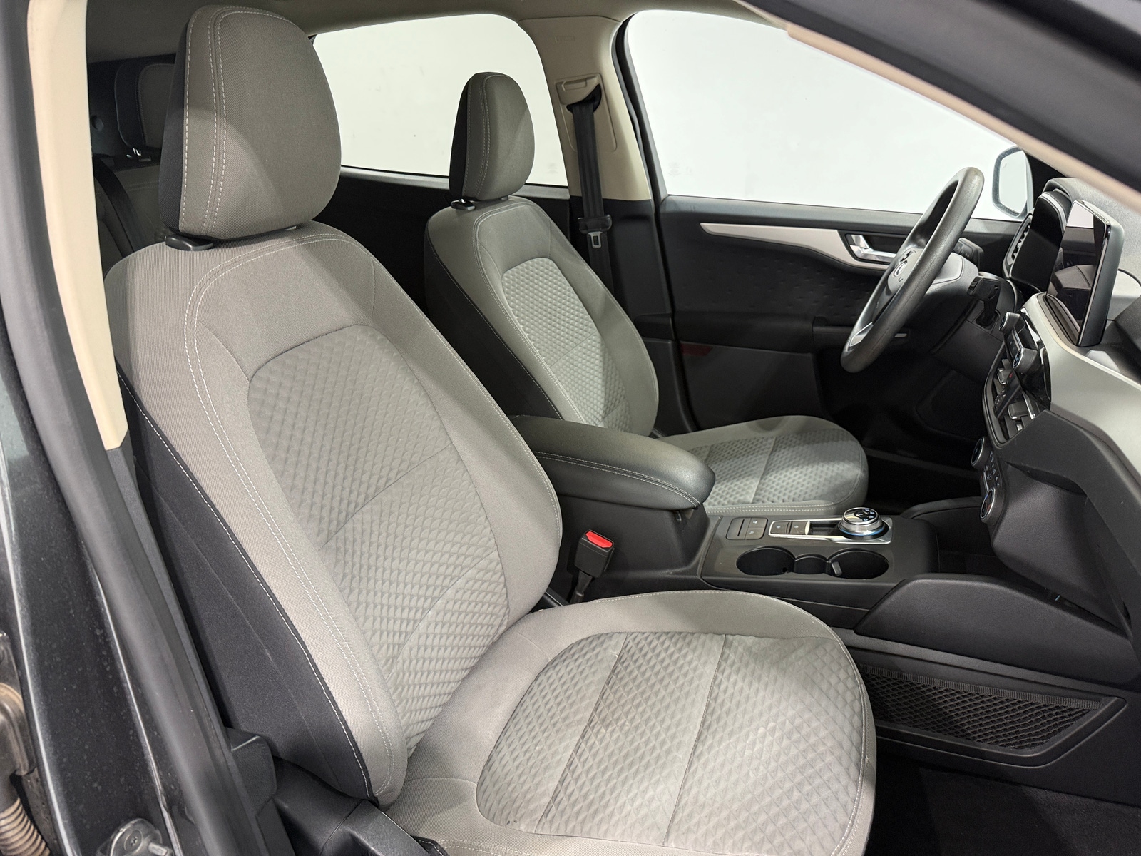 Thumbnail: 2020 Ford Escape - 2
